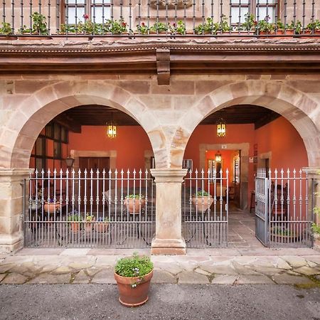 Casona De La Salceda Guest House Treceño Екстериор снимка