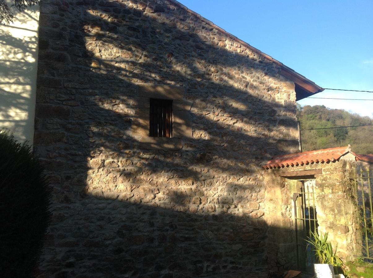 Casona De La Salceda Guest House Treceño Екстериор снимка