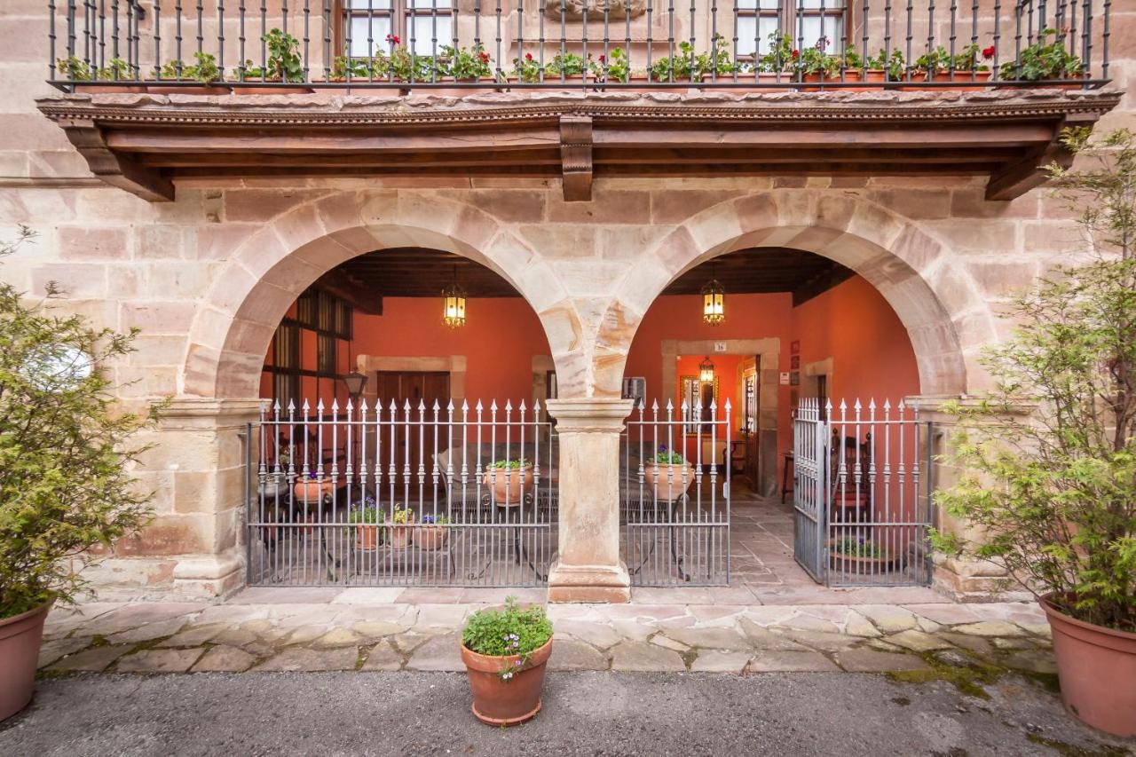 Casona De La Salceda Guest House Treceño Екстериор снимка