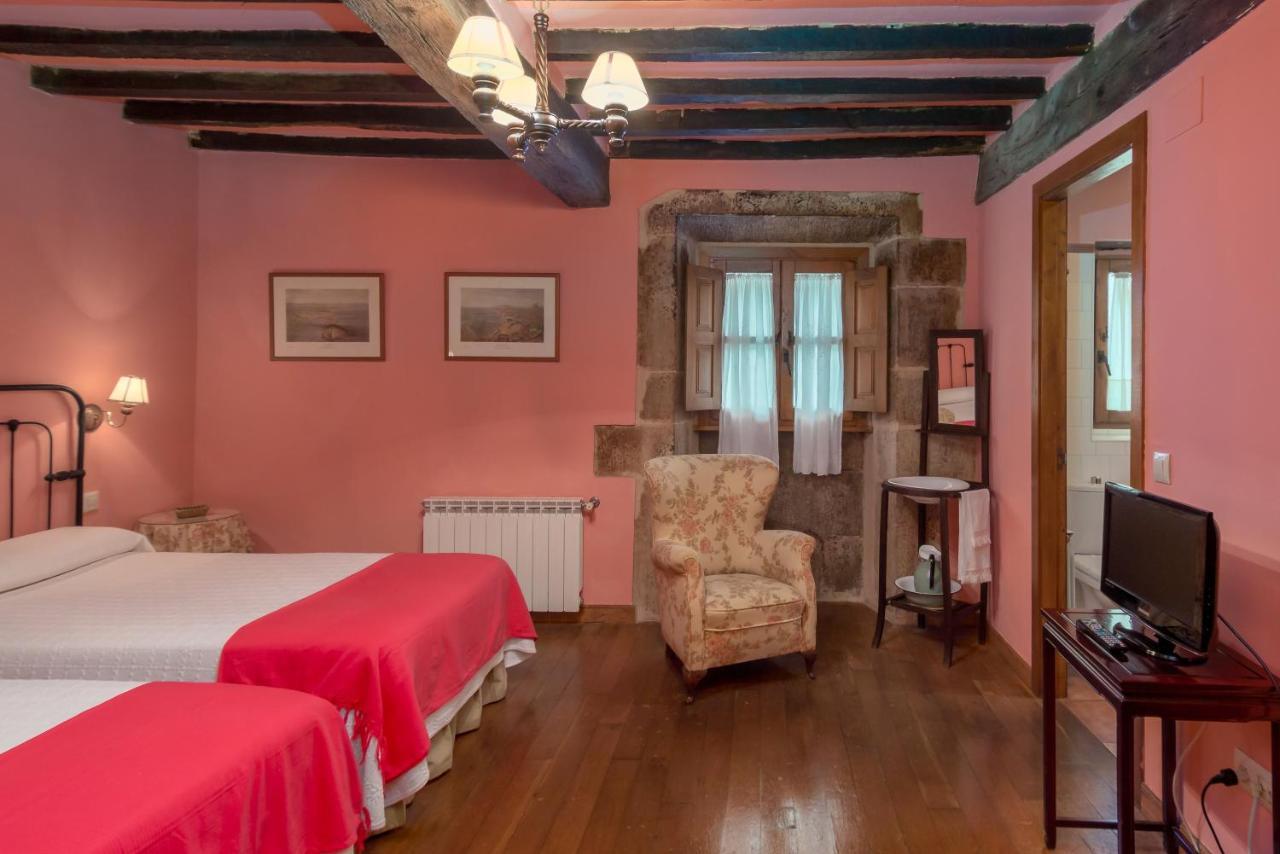 Casona De La Salceda Guest House Treceño Екстериор снимка