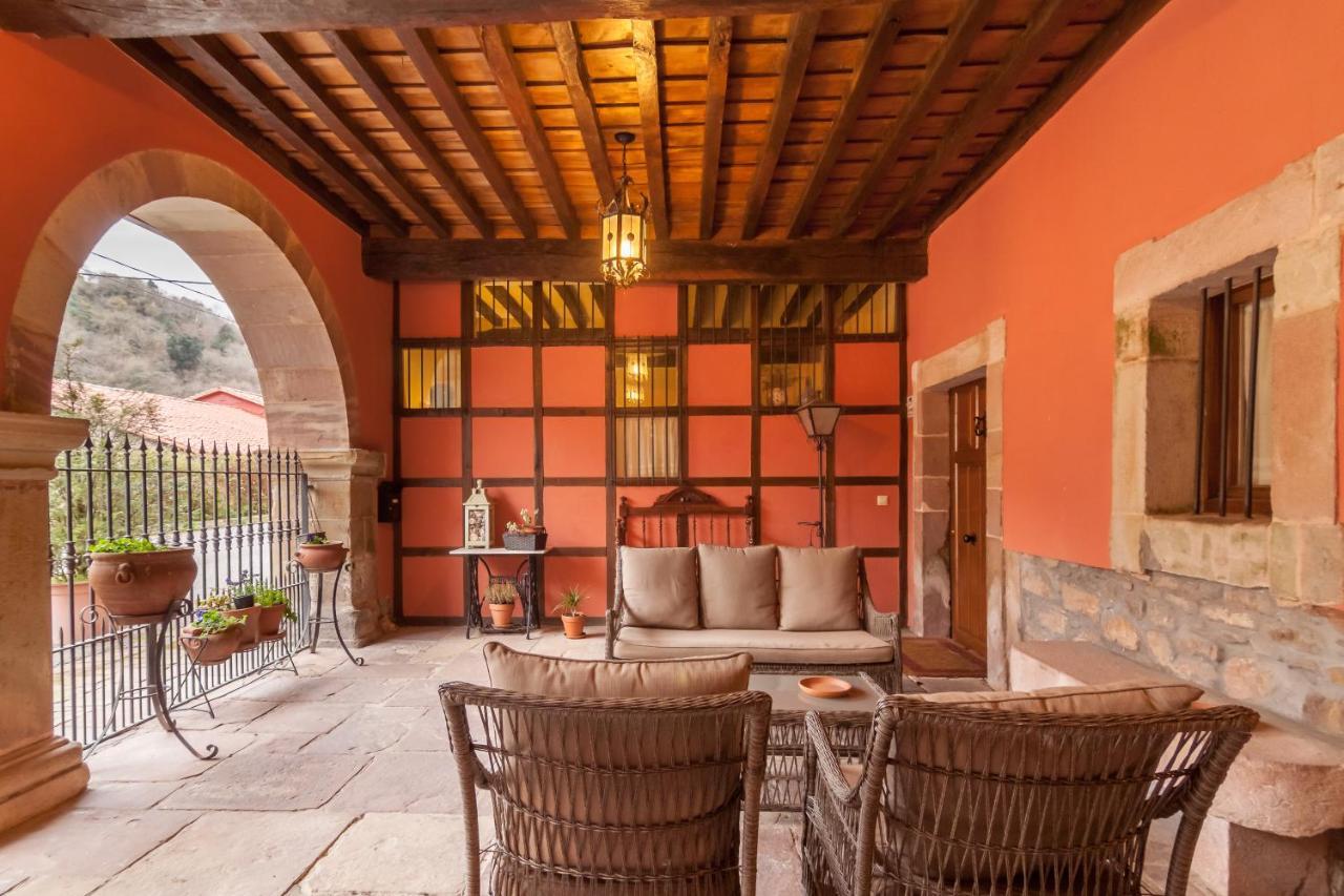Casona De La Salceda Guest House Treceño Екстериор снимка