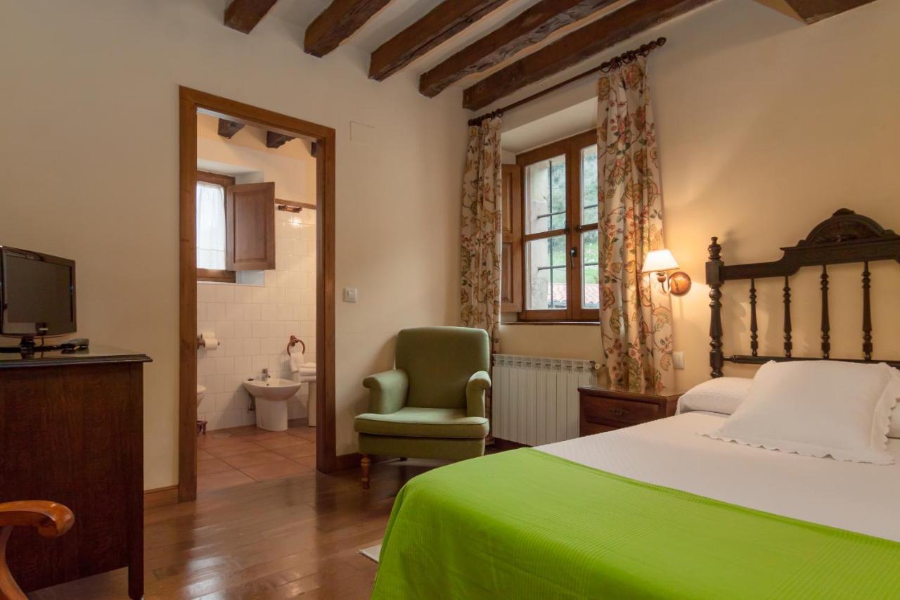 Casona De La Salceda Guest House Treceño Екстериор снимка