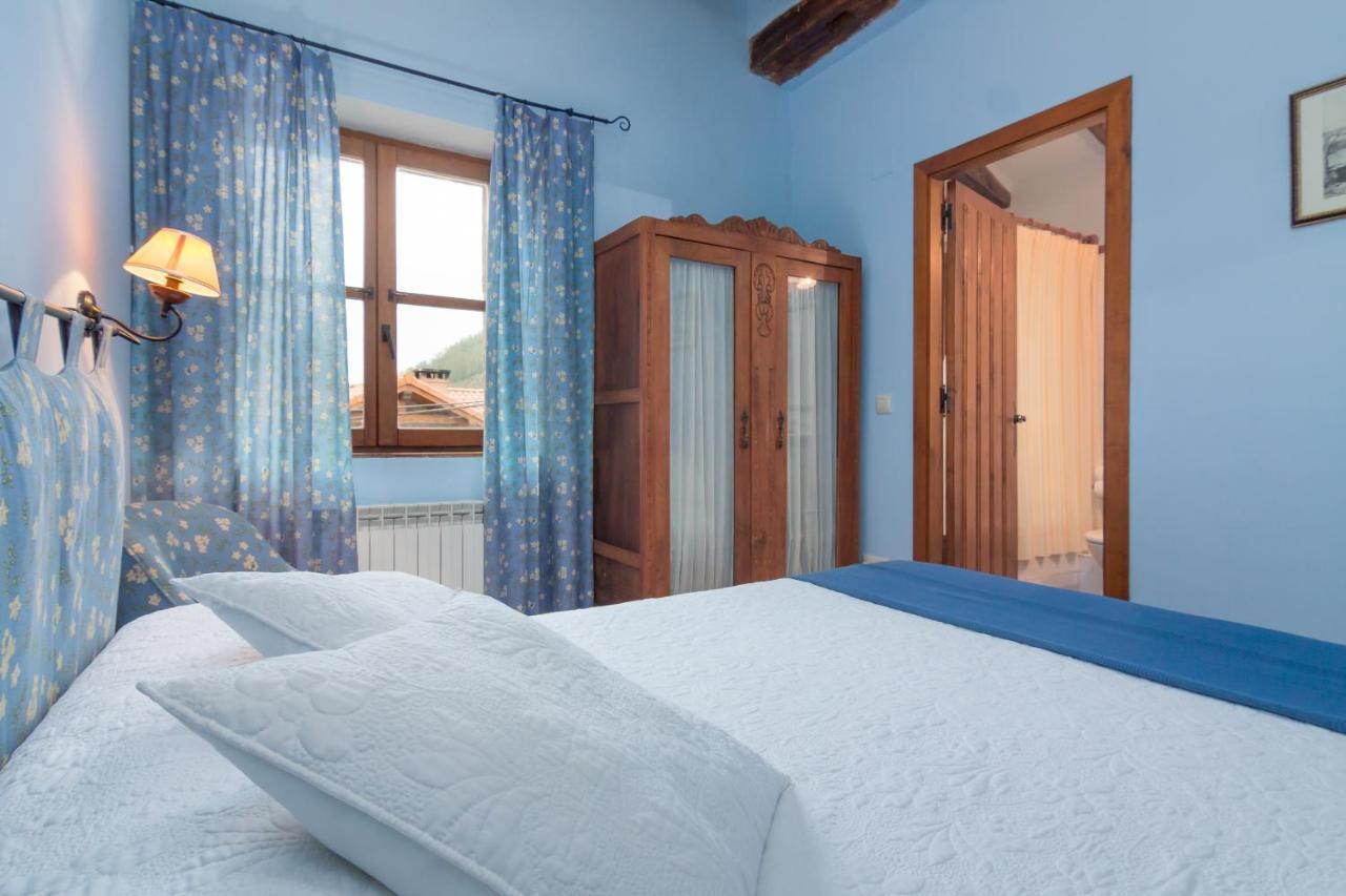 Casona De La Salceda Guest House Treceño Екстериор снимка