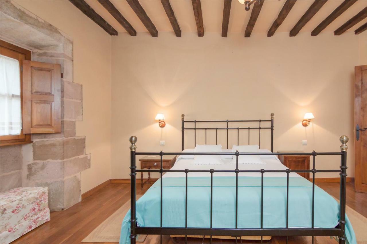 Casona De La Salceda Guest House Treceño Екстериор снимка